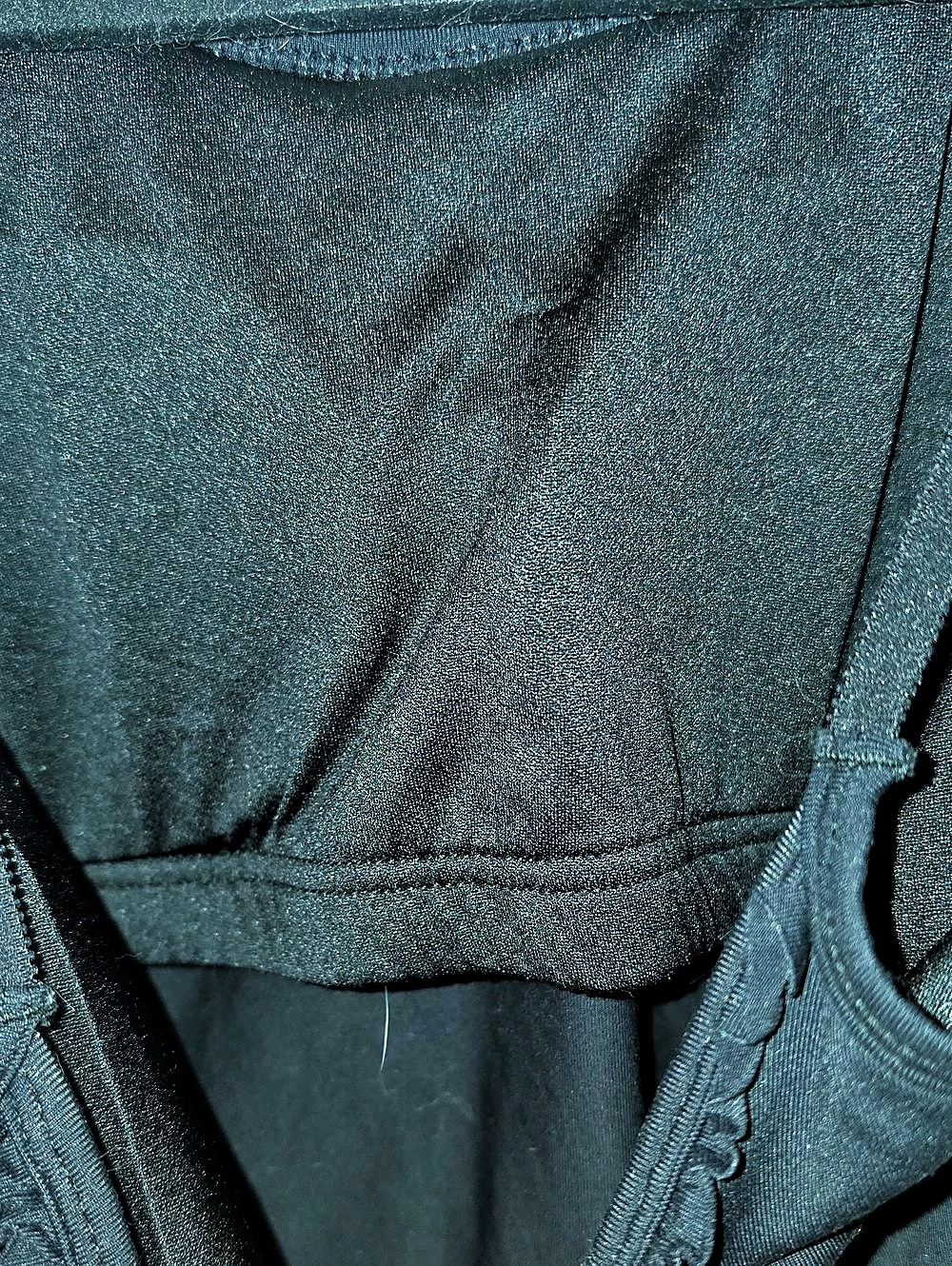 New Athletic Ruffle Tank - Picture 5 of 7